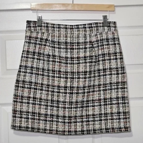 Loft Tweed Skirt - worn once - Picture 2 of 3